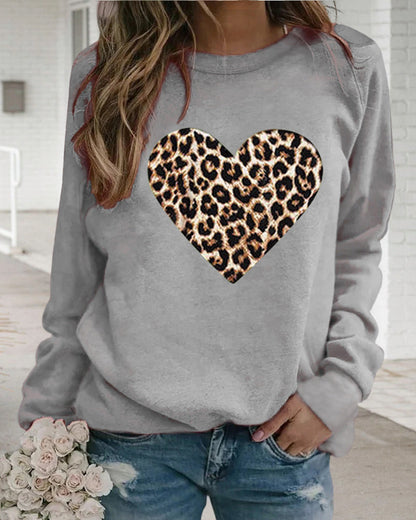 Sweat-shirt manches longues imprimé cœur léopard