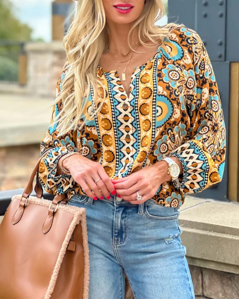 Blouse with lantern sleeves and retro print