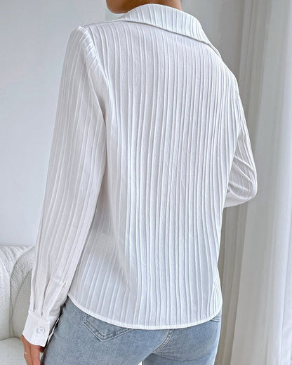 Simple solid color ribbed elegant blouse