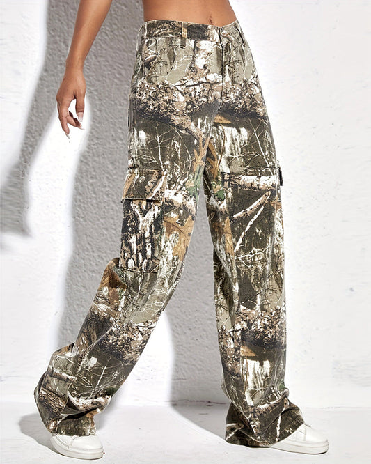 Cargohose mit Camouflage-Print und Taschen