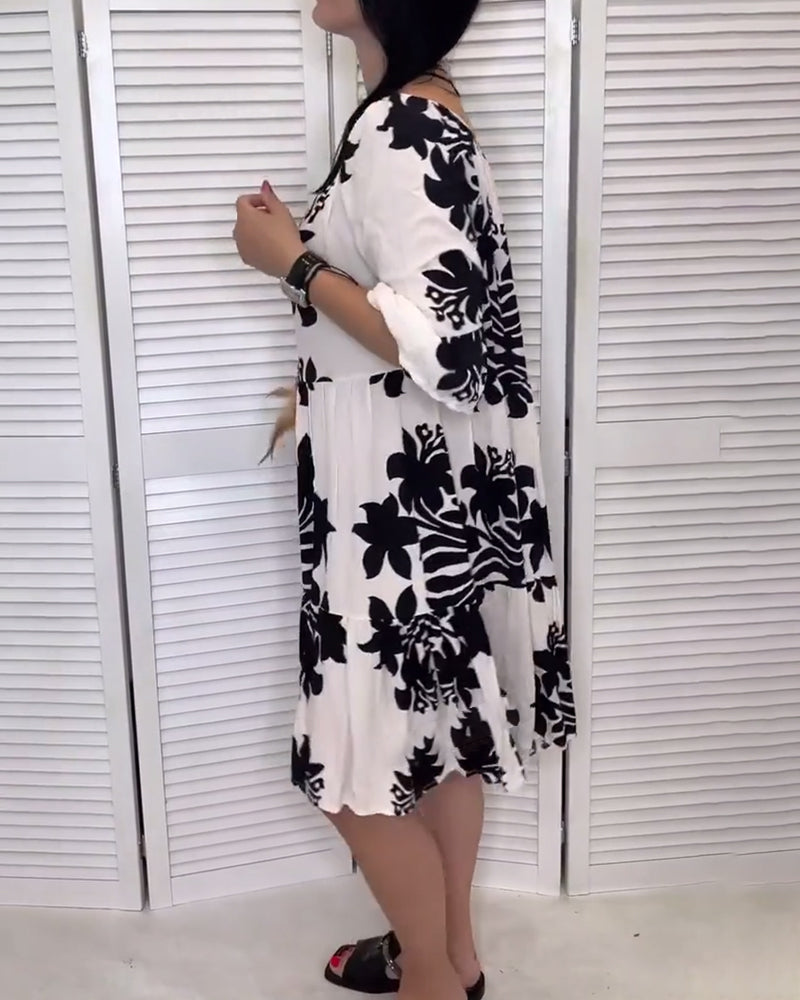 Vestido casual estampado com decote redondo