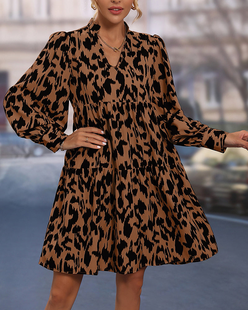 Modefest- Langärmliges kleid mit leopardenmuster