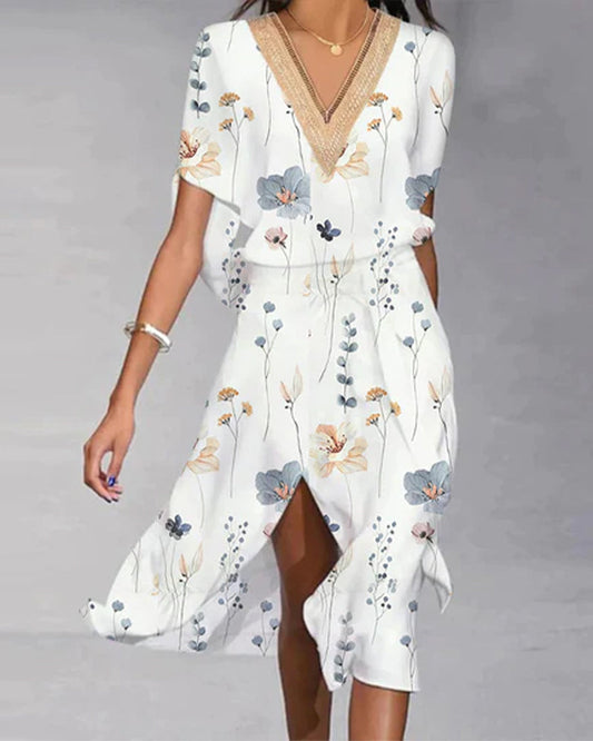 Modefest- Geschlitztes Kleid mit V-Ausschnitt und Aufdruck Weiß