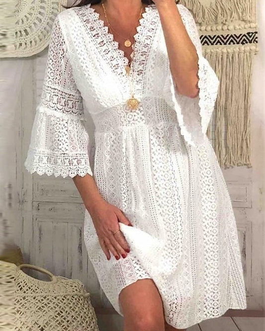 Modefest- Elegantes Spitzenkleid Weiß