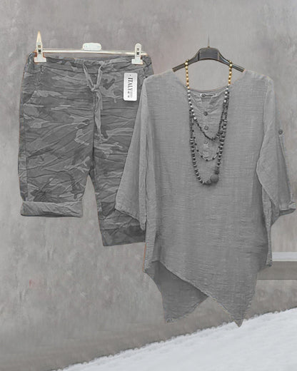 Modefest- Top mit Rundhalsausschnitt und Hose im Camouflage-Print