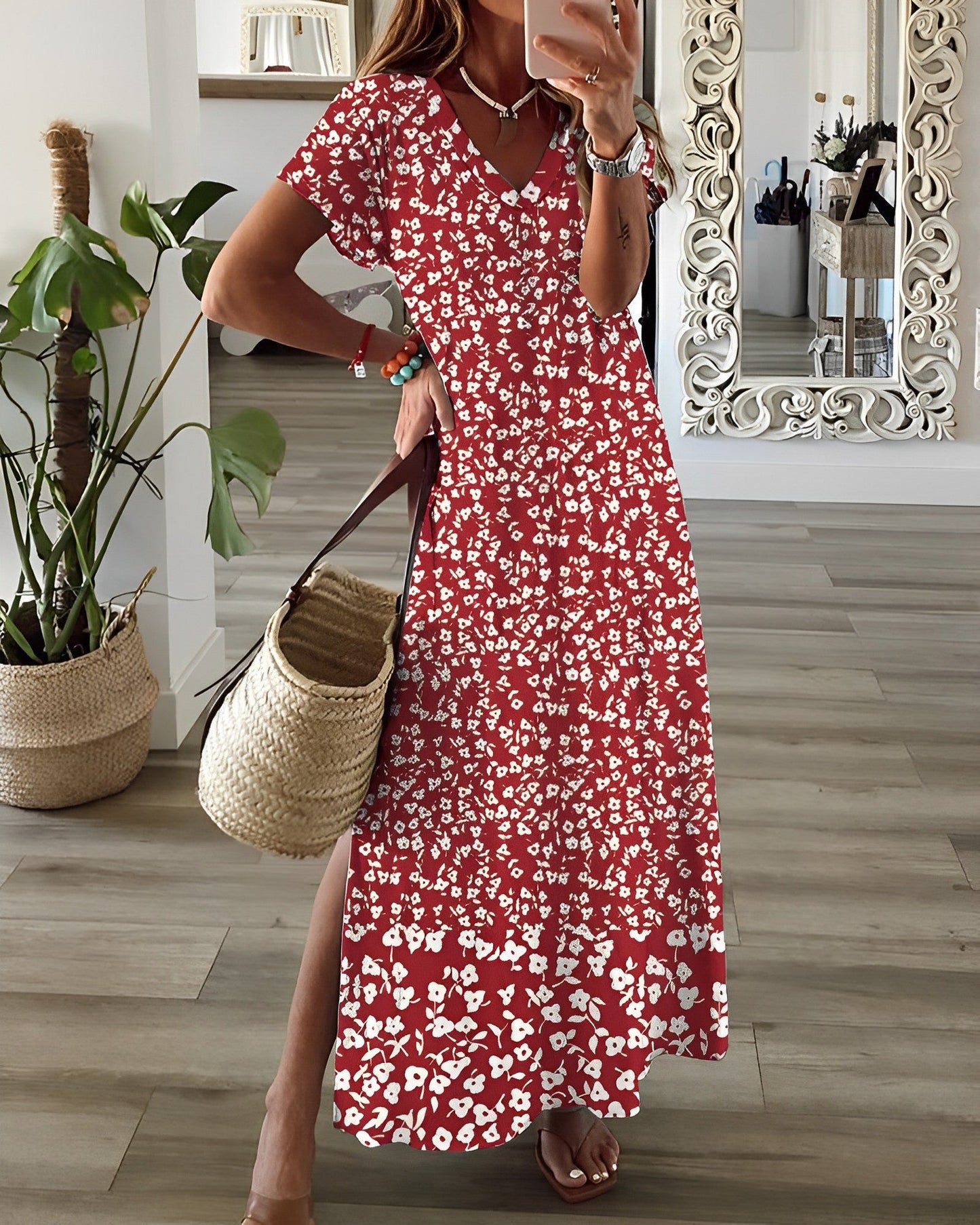 Modefest- Kleid mit seitlichem Schlitz und V-Ausschnitt und Blumendruck Rot