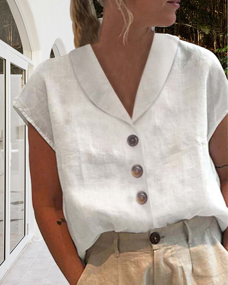 Short sleeve top with buttons