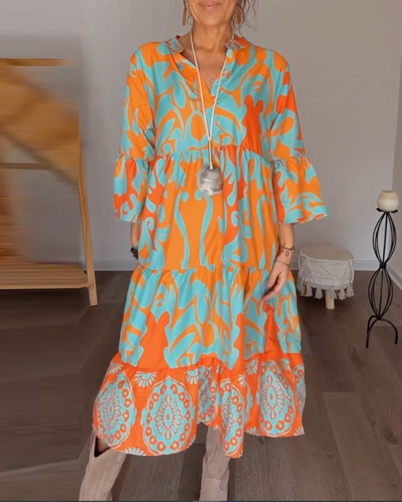 Modefest- Bedrucktes Kleid Mit Lockerer Rüsche
