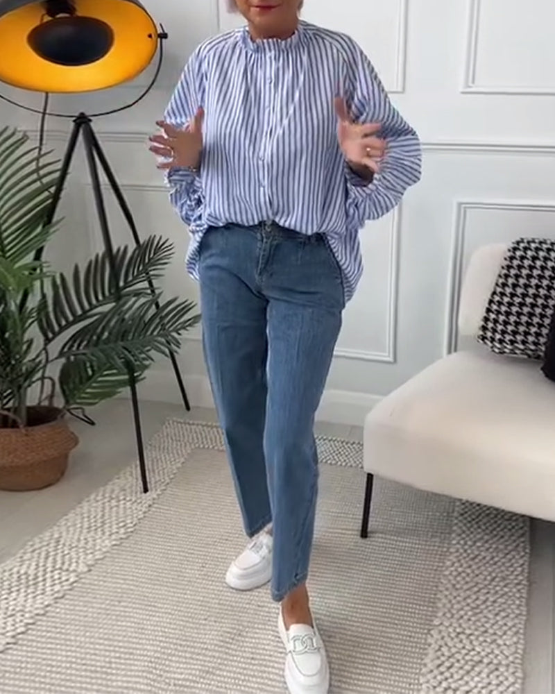 Chemise tendance avec col montant, manches lanterne et motif à rayures verticales