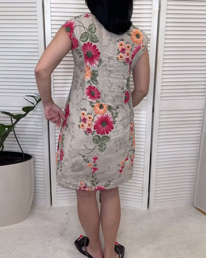 Vestido vintage estampado floral com bolso