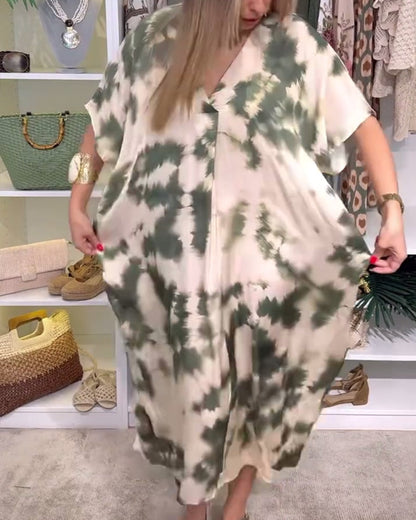 Robe décontractée et ample avec motif tie-dye et col en V