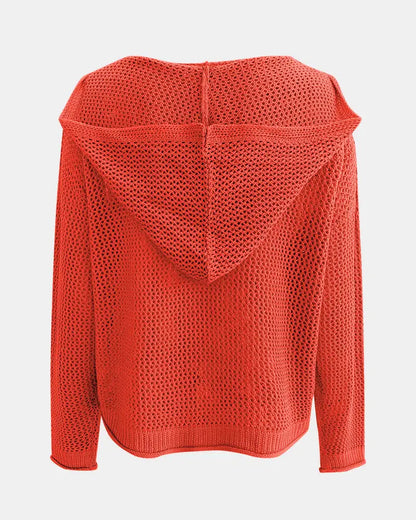 Lässiger, einfarbiger pullover mit kapuze und langen ärmeln