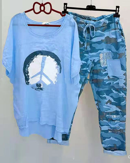 Modefest- Set aus T-Shirt und Hose mit Camouflage-Print Blau