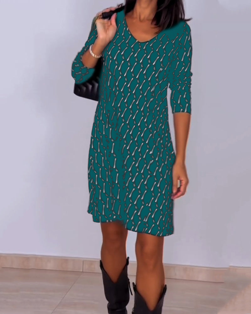 Modefest- Kleid mit V-Ausschnitt und Rautenmuster Grün