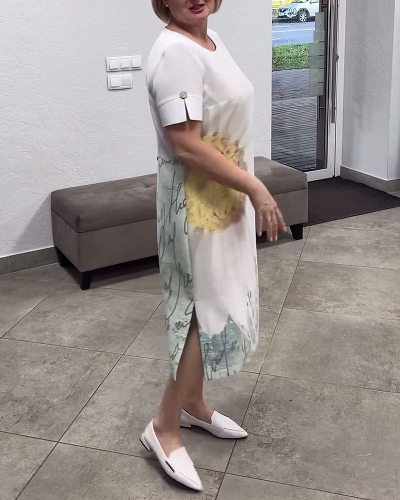 Vestido casual com estampa floral e botão de fenda