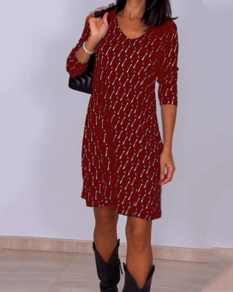 Modefest- Kleid mit V-Ausschnitt und Rautenmuster Rot