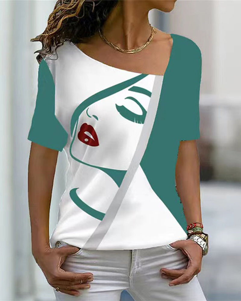 Modefest- Kurzärmliges T-Shirt mit V-Ausschnitt und Gesichtsaufdruck Grün