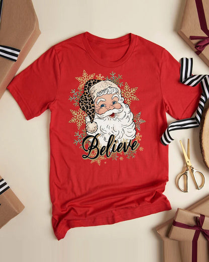 T-Shirt mit Leoparden-Motiv „Santa Believe“