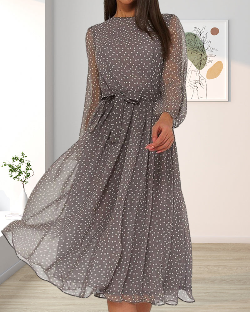 Modefest- Elegantes Kleid mit Tupfenmuster