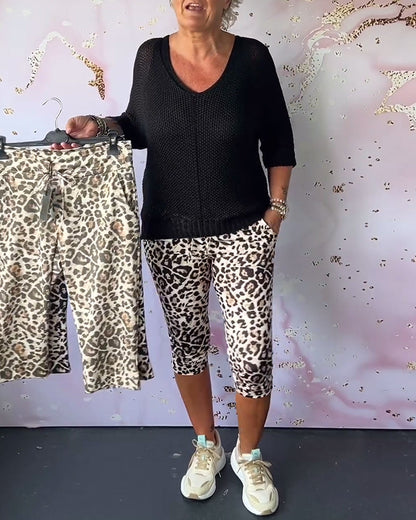 Shorts justos com estampa de leopardo