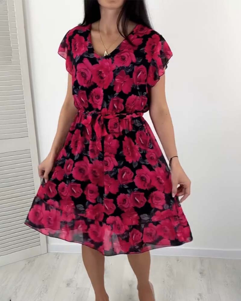 Modefest- Kleid mit kurzen Ärmeln und Rosendruck