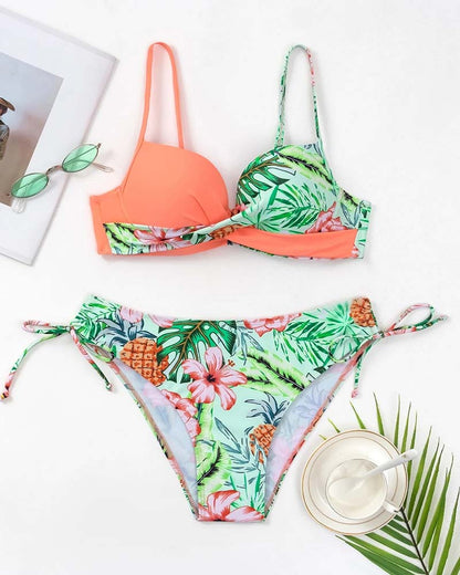 Modefest- Bikini-badeanzug mit kreuzbrust-print