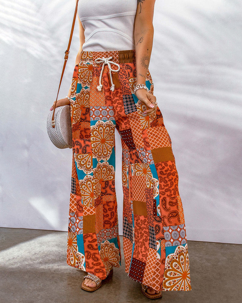 Modefest- Hose mit weitem Bein in Farbblock und Paisley-Print