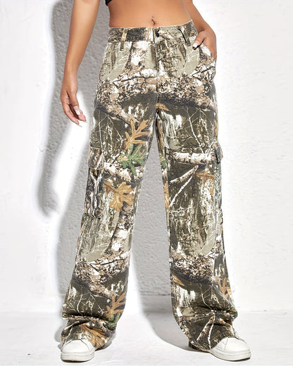 Cargohose mit Camouflage-Print und Taschen