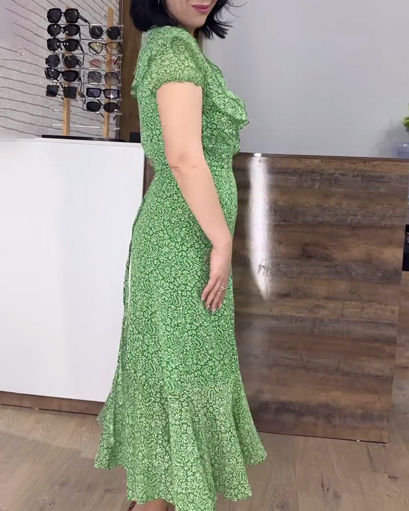 Modefest- Kurzärmliges, schmal geschnittenes kleid mit blumenmuster