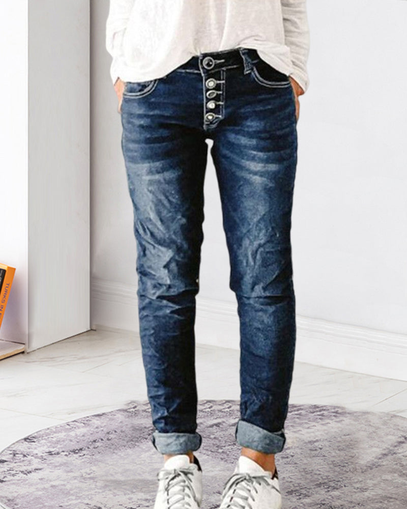 Modefest- Jeans mit aufgerolltem Saum und geradem Bein Blau