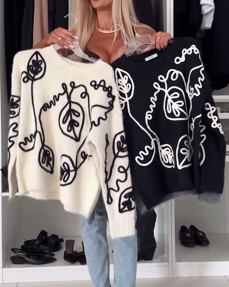 Long-sleeved sweater with leaf print