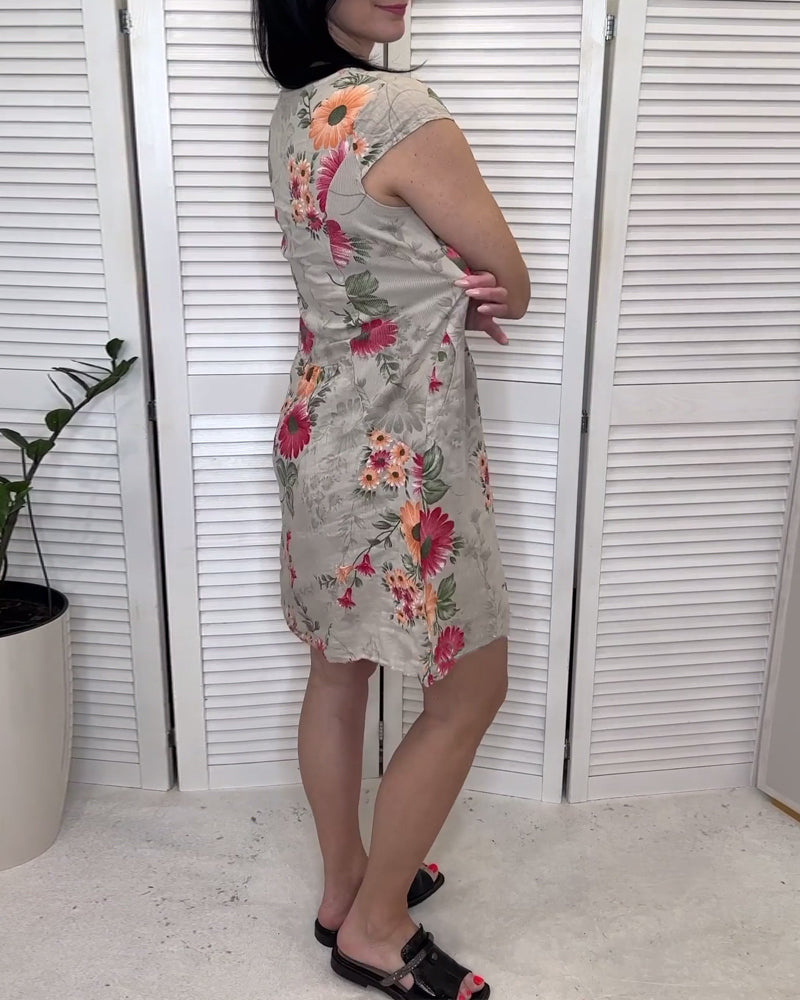 Vintage floral print dress with pocket