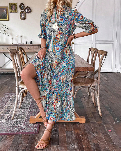 Modefest- Elegantes Kleid mit halben Ärmeln und Paisley-Print