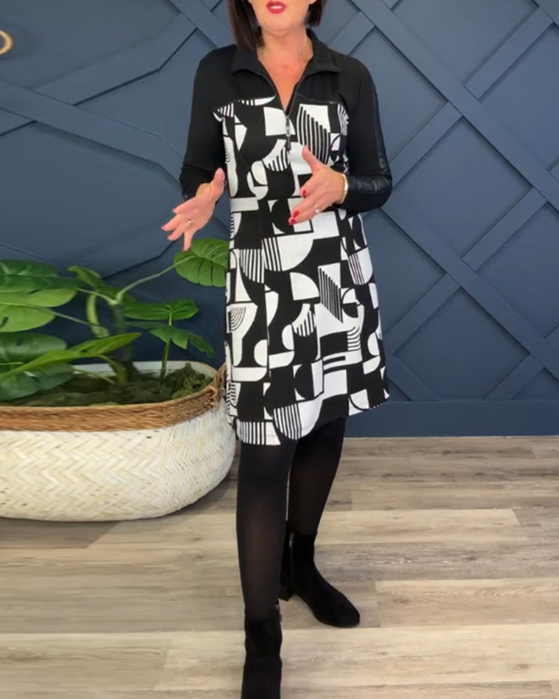 Kleid mit Reversreißverschluss und geometrischem Print