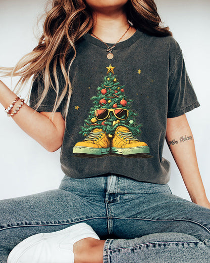 Lässiges T-shirt mit rundhalsausschnitt und weihnachtsbaum-print