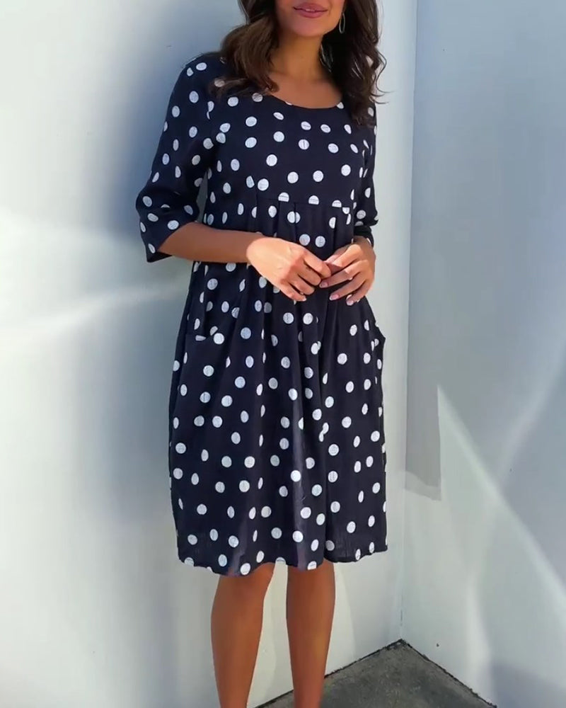 Modefest- Kleid im lässigen Stil mit Polka-Dot-Print