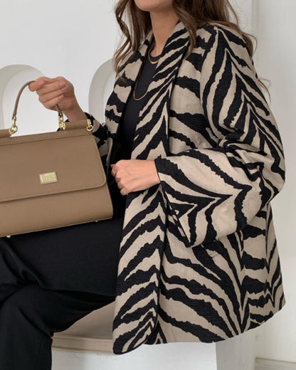 Modefest- Eleganter Mantel mit Zebradruck Khaki