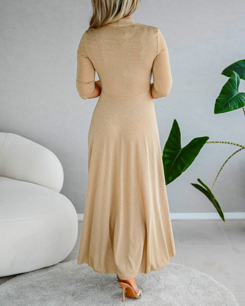 Elegant, plain dress with V-neck and three-quarter sleeves