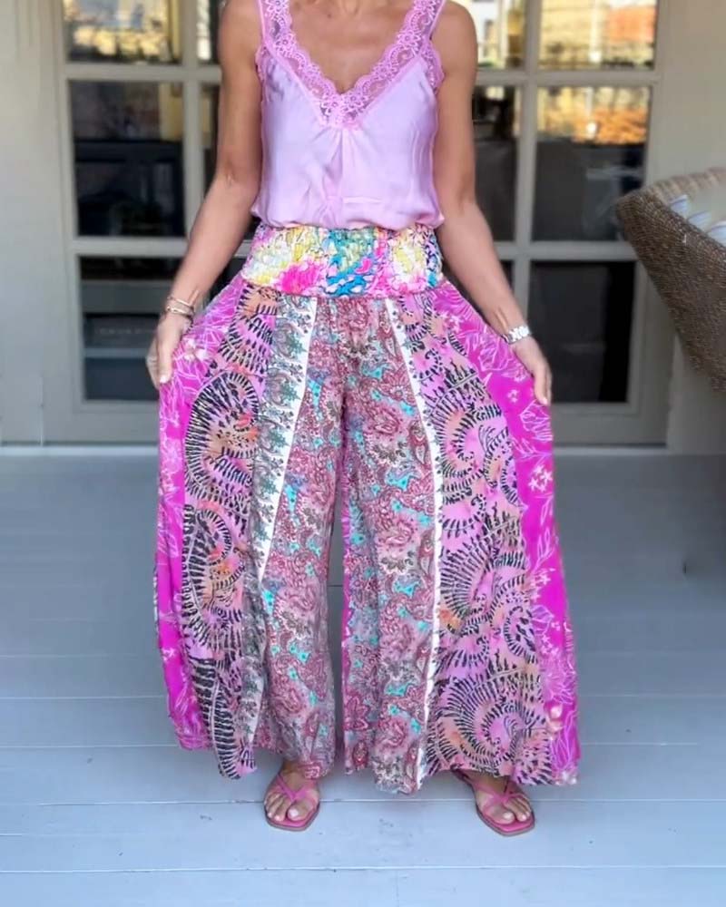 Modefest- Hose mit weitem Bein und Urlaubsstil mit Prints