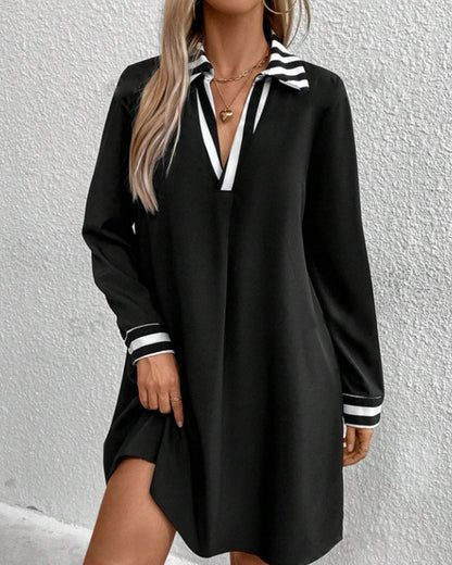 Straight dress with long sleeves and stripes on the lapel