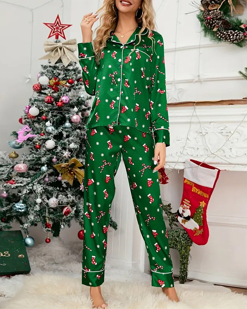 Gemütliches Pyjama-Set mit Weihnachtssocken-Print