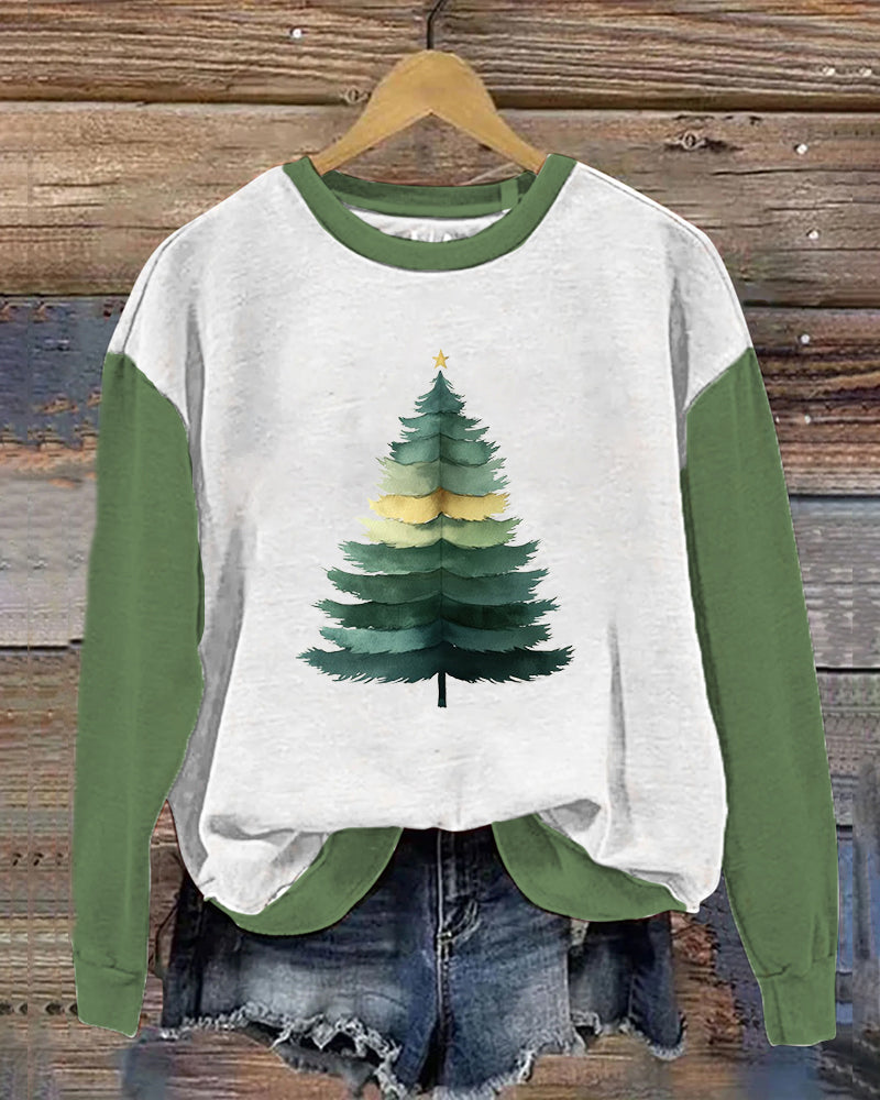 Lässiges sweatshirt mit kontrastierendem weihnachtsbaum-print und langen ärmeln