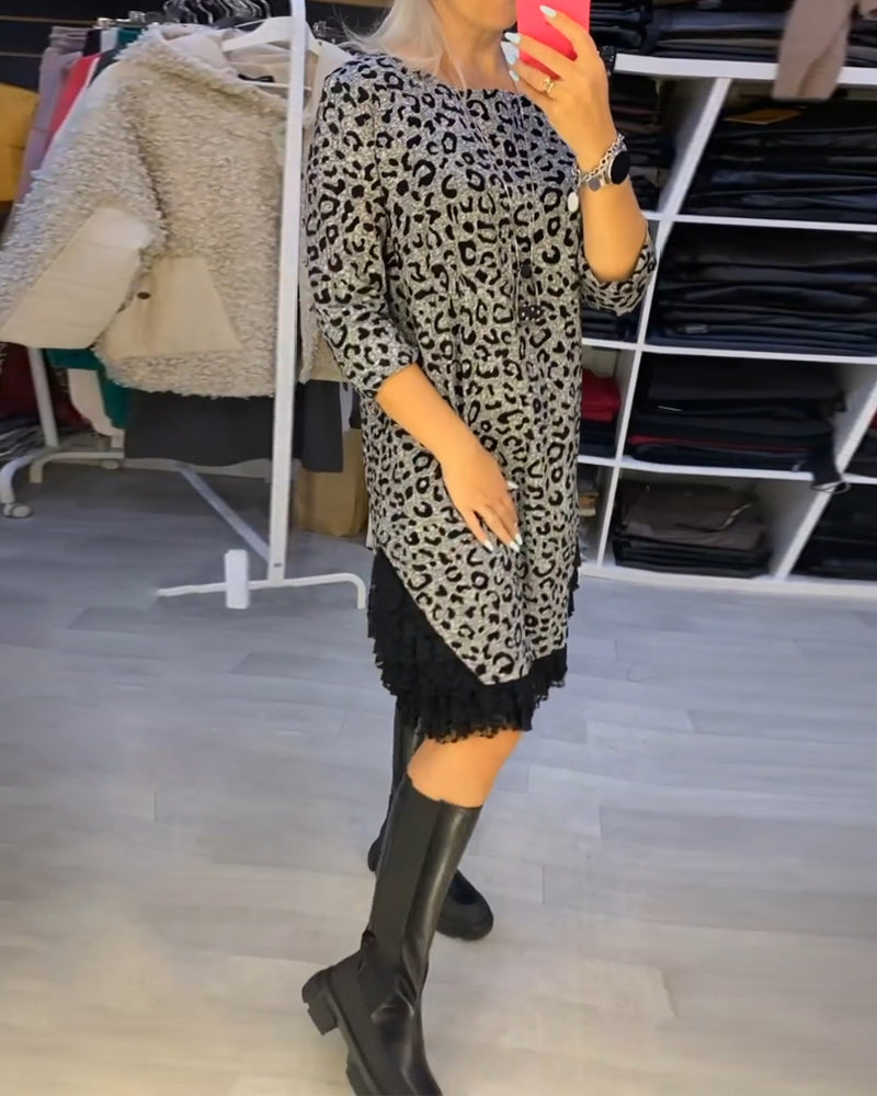 Modefest- Schlankmachendes Kleid mit Leopardenmuster