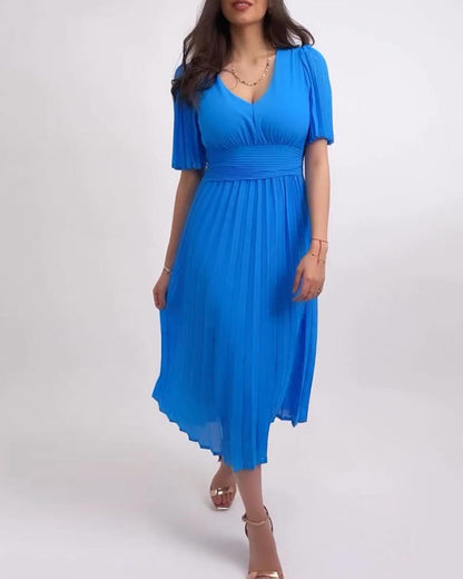 Elegant, plain pleated dress with v-neck