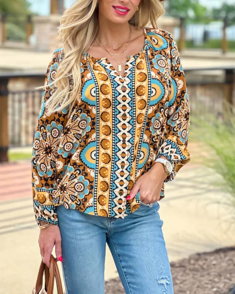 Blouse with lantern sleeves and retro print