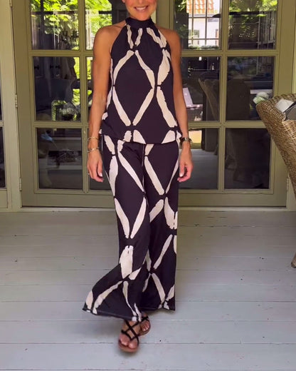 Casual printed sleeveless halter neck set