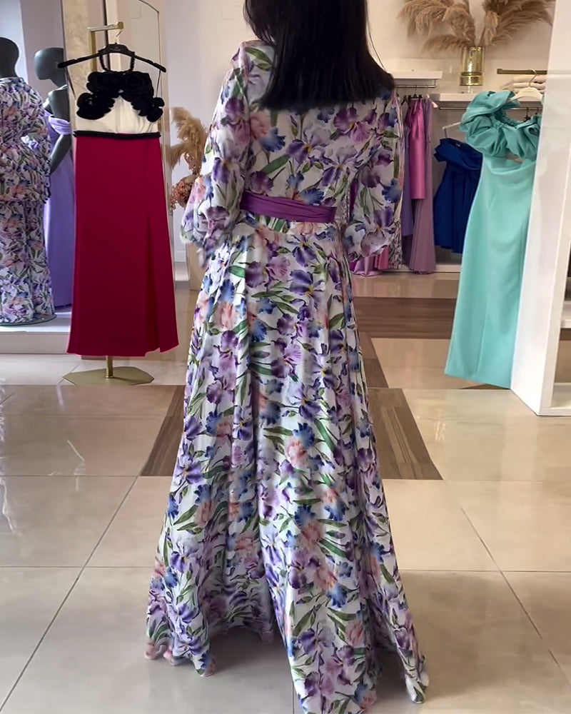 Modefest- Leicht tailliertes, bedrucktes kleid