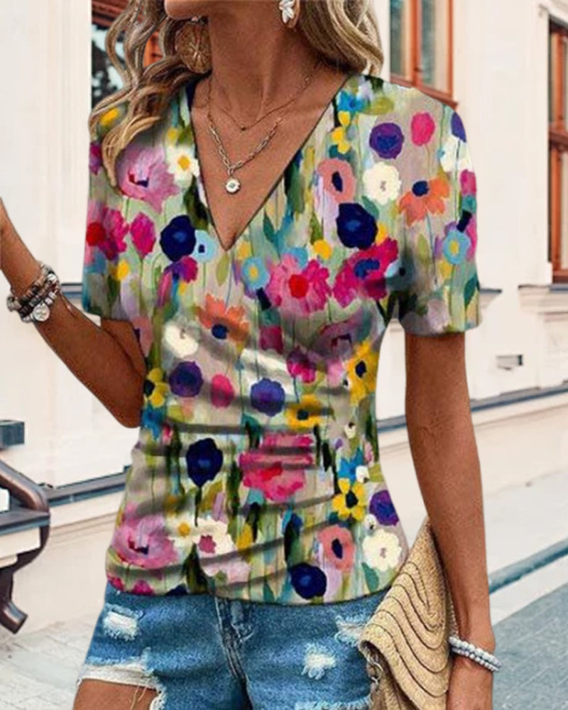 Short sleeve floral blouse with v-neck