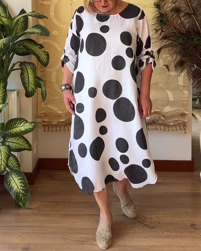 Modefest- Lässiges, lockeres kleid mit großem polka-dot-print und rundhalsausschnitt