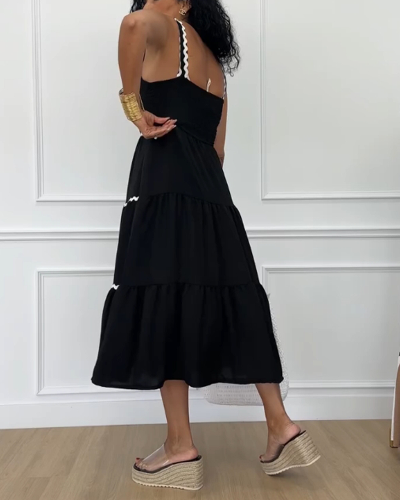 Modefest- Trägerkleid mit One-Shoulder-Muster